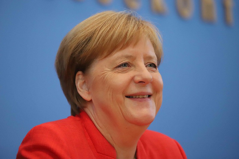 ドイツ、大幅緩和決定　欧州主要国でいち早く正常化へ　接触制限は6月まで延長