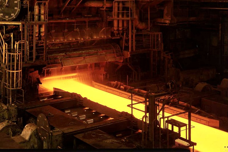 【新型コロナ】減産措置の鉄鋼業界、中国の再開でさらなる苦境も