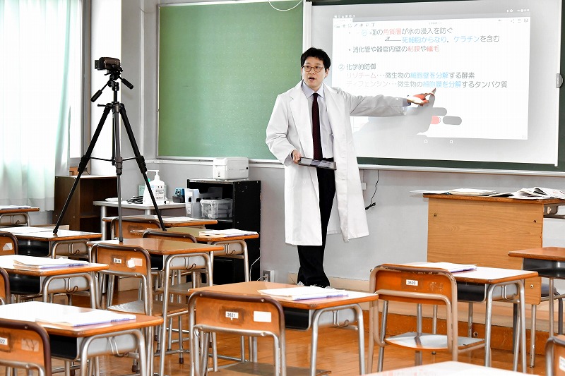 福井の学校で在宅授業、学習動画配信
