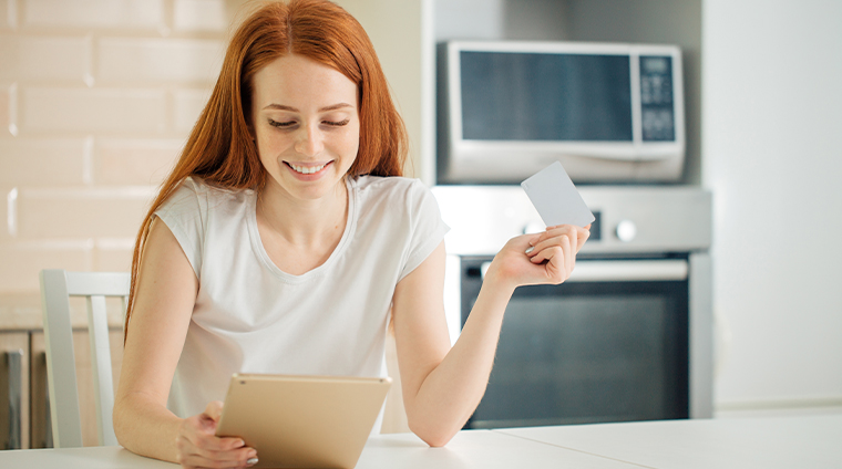 クレジットカードの利用限度額はどう決まる？ 利用限度額を上げる3つの方法