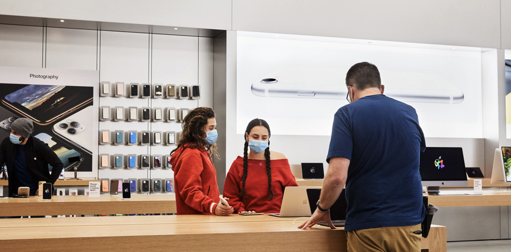 Apple Store、「マスク必須、体温チェック」で再開へ　日本はまだ