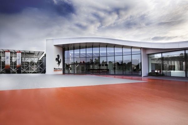 フェラーリ博物館、営業を再開…およそ3か月ぶり