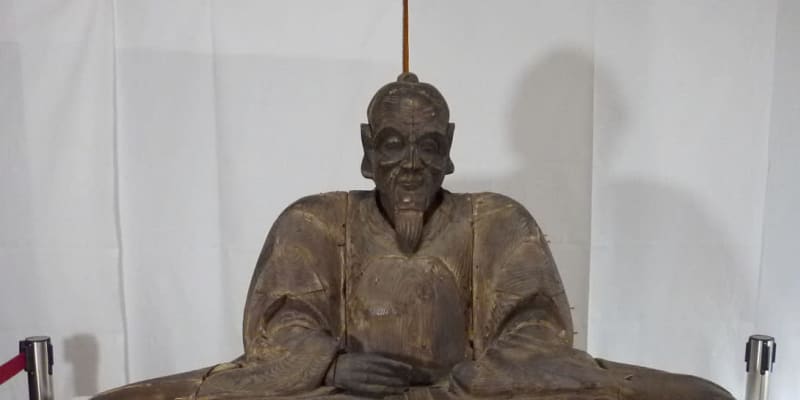 等身大の秀吉坐像、大阪市で発見　最大級、江戸時代も信仰