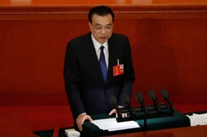 台湾統一巡り「平和的」との文言削除、中国首相の政府活動報告 - ロイター