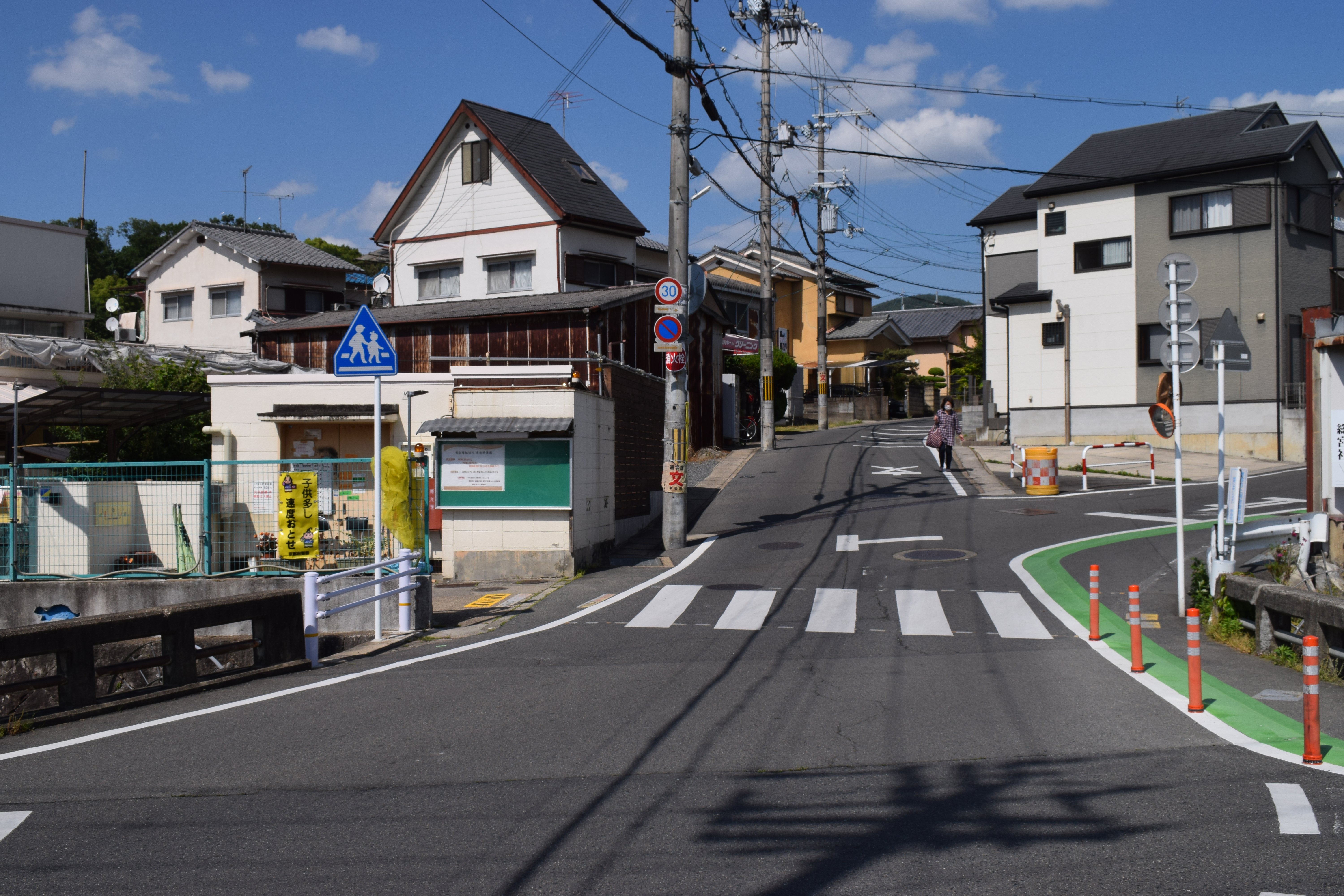 大津園児死傷事故から１年、交差点の点検進む　散歩ルート見直しも、京都・山城