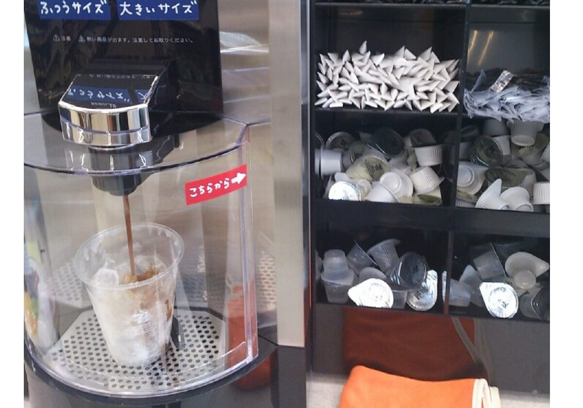 結局セブンの百円コーヒーがスタバにとって「脅威にならなかった」理由…店舗ごとに個性
