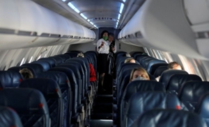 アングル：客室内の「空気」は安心か、航空業界に新たな課題 - ロイター