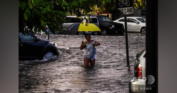 米フロリダ州で3日連続の豪雨、マイアミなどで洪水発生