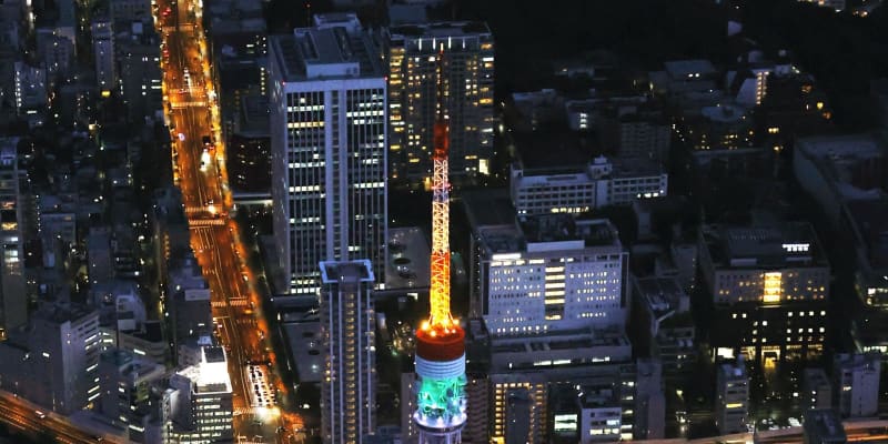 東京タワー、希望のライトアップ　展望台の営業を再開