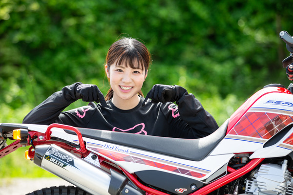 元SKE48梅本まどか、オフロードバイクを初体験