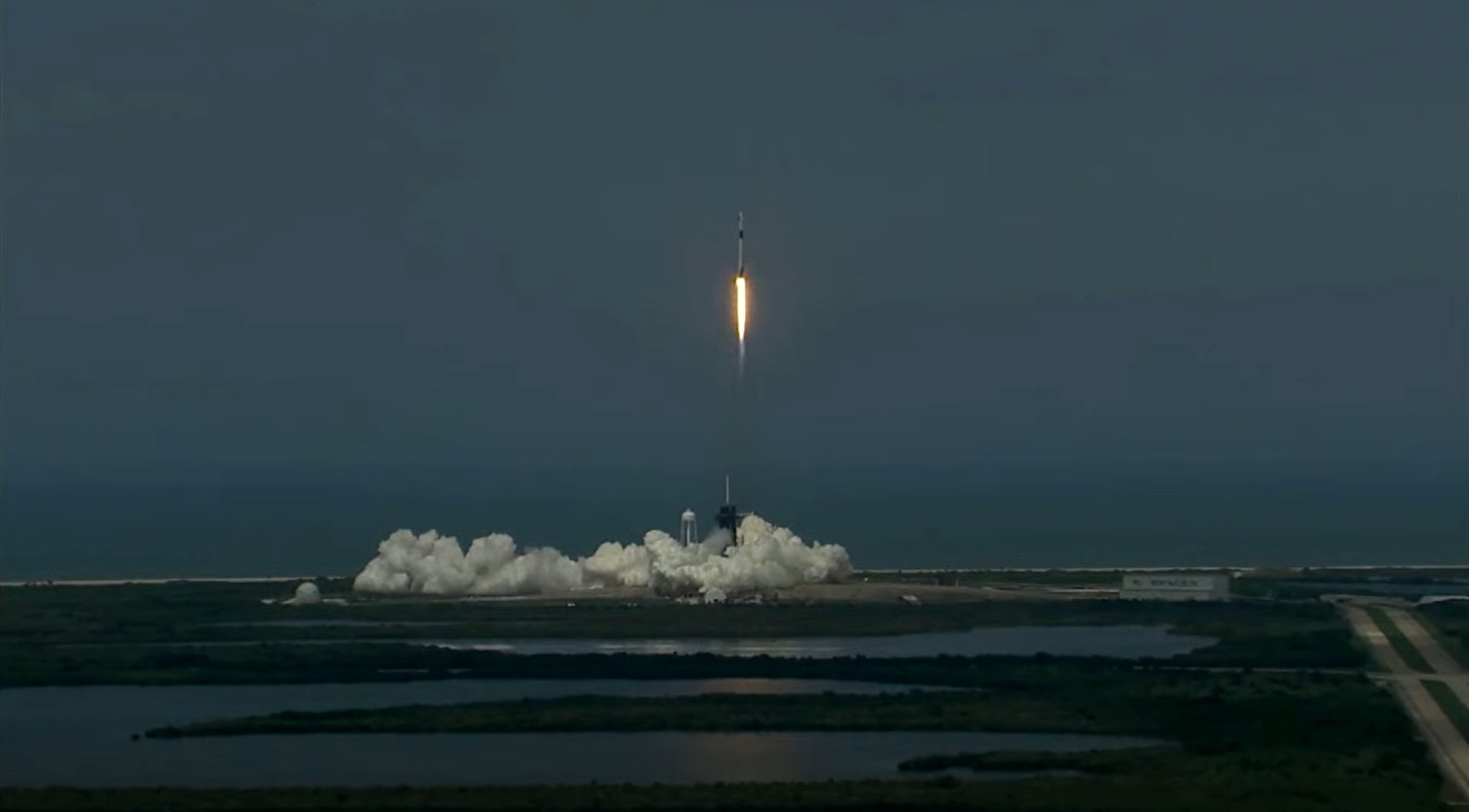 Falcon 9による有人宇宙船打ち上げ成功　5月31日中にISSドッキングへ