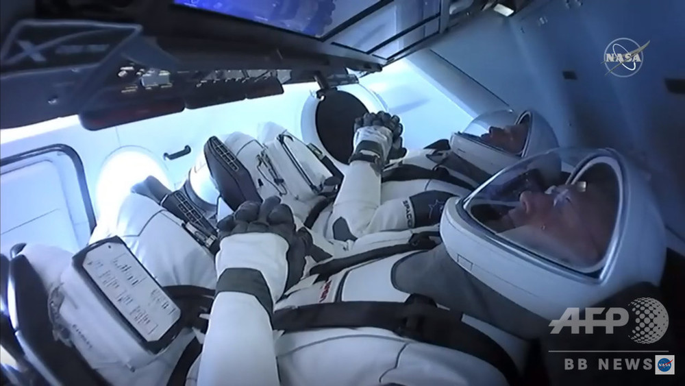 スペースXの宇宙船クルードラゴン、ISSとドッキング