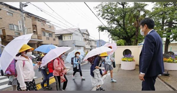 全国で学校再開が本格化　校舎に笑顔、予防徹底