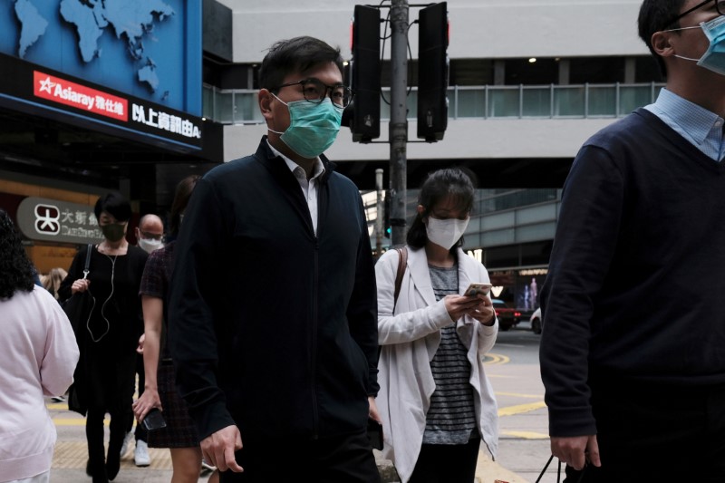 香港、入境禁止措置を延長　新型コロナ集団感染懸念で