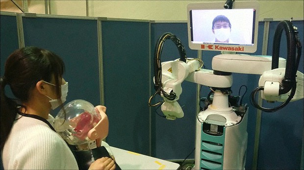 ロボットの遠隔操作でPCR検査　神戸のベンチャーが開発　検査数3、4倍に