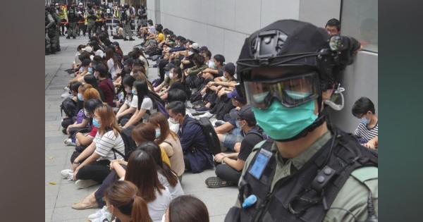 香港、国歌条例可決　抗議デモ拡大も