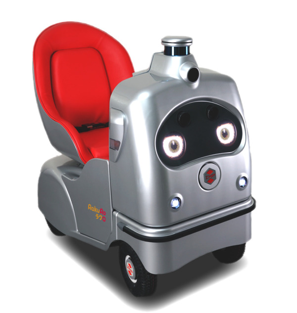 1人乗り自動運転ロボット『ラクロ』、量産タイプを7月より発売