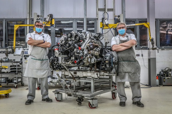ベントレー、伝統の「6 3/4リットル」エンジンを生産終了…60年の歴史に幕