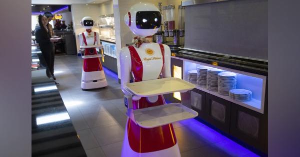 ロボットウェイター、オランダのレストランに　コロナ禍の救世主に