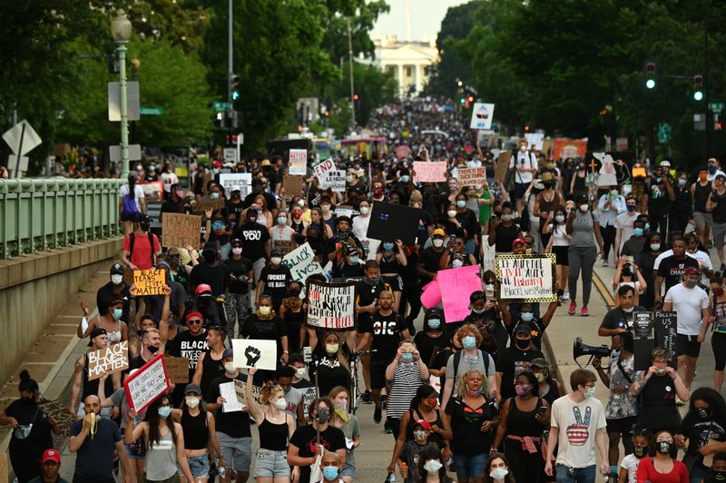 米首都ワシントンで最大規模のデモ、全米各地で暴動は沈静化