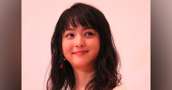 佐々木希、杏…不倫されるトップコート女優の受難　渡部建に囁かれる“『行列』の呪い”