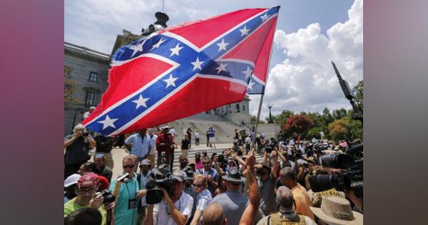 米海軍、南軍旗の使用禁止へ　人種差別に配慮、陸軍も追従：時事ドットコム