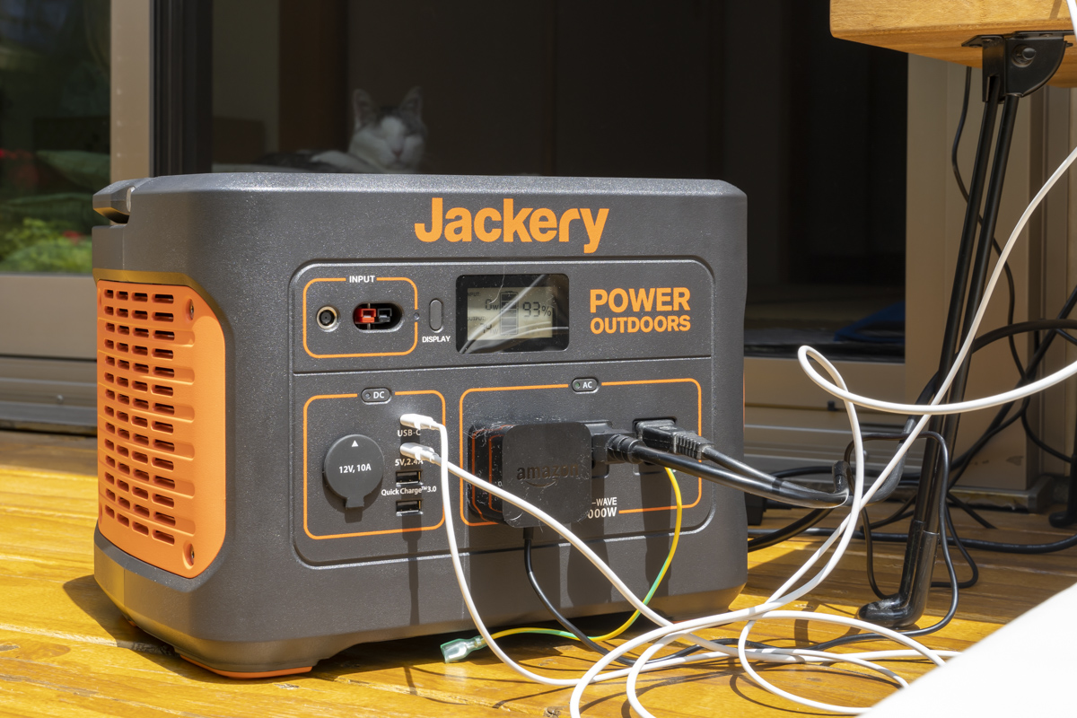 容量1002Wh定格出力1000W対応の「Jackery ポータブル電源 1000」が発売