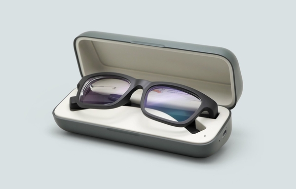 オシャレなデザインで普段使いもOK！スマートグラス「Vue Smart Glasses」