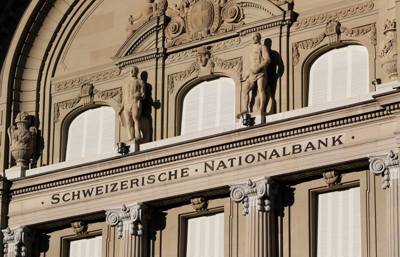 スイス中銀、政府のコロナ対応支出の穴埋めに反対＝副総裁