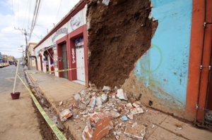メキシコ南部でＭ7.4の大規模地震、死者少なくとも6人 - ロイター