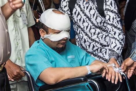 被告警官の釈放を被害者が要求　インドネシア、政治の闇が垣間見える裁判の行方は