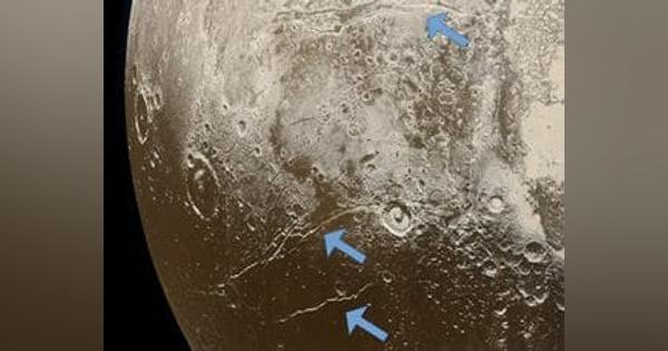 冥王星の氷の下の海は形成初期段階から存在していたかもしれない