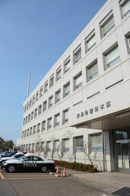 中学生買春容疑で栃木県職員を逮捕　新潟県警