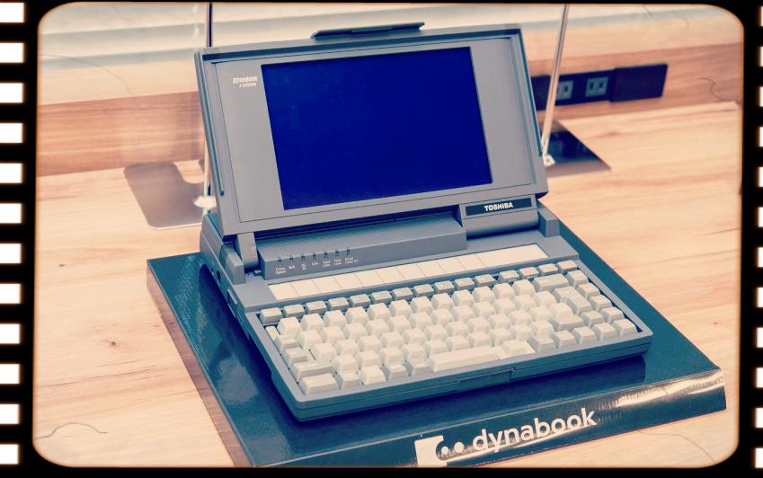 1989年6月26日、世界初のノートPCとなる「DynaBook J-3100SS」が発売されました：今日は何の日？