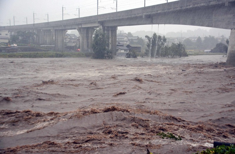 水害時に声掛けで避難促す「率先安全避難者」導入　台風19号の教訓で　長野