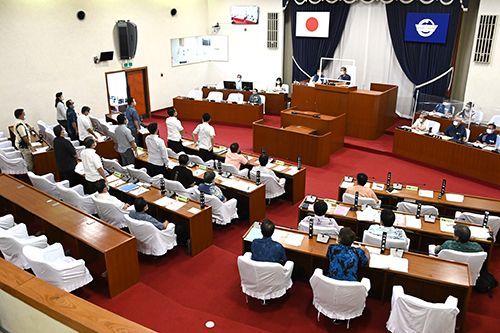 男女平等・多様性を尊重する条例を否決　主要与党「多様性の拡大解釈を懸念」　沖縄・宜野湾市議会　