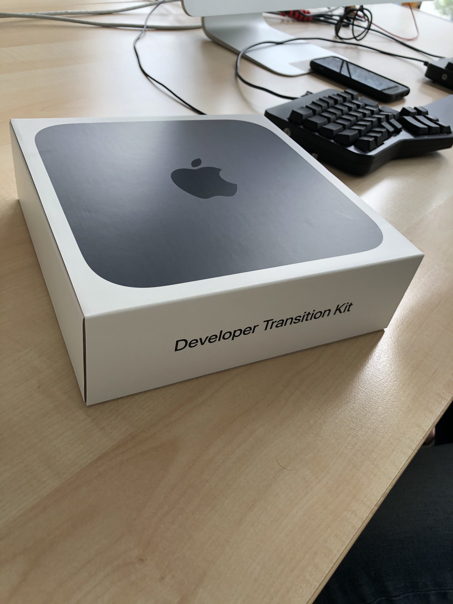 Armベースmac移行用のdtk ベンチマークスコアが流出 製品版に大いに期待できる結果に