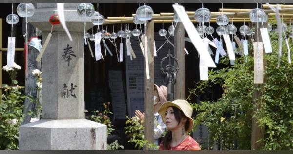 奈良のおふさ観音で風鈴まつり　境内に2500個つるす