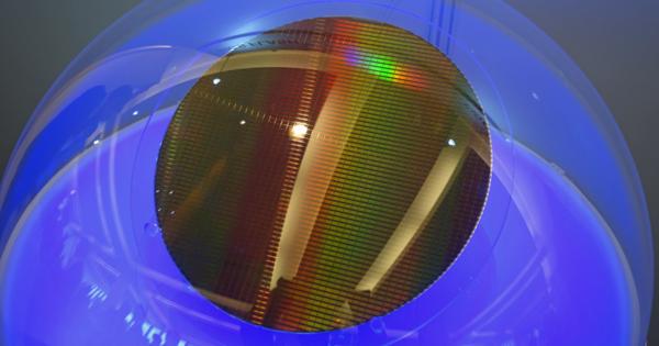 VLSIシンポジウム2020(3) キオクシアが語ったNANDの未来、超大容量ウェハレベルSSDとは？