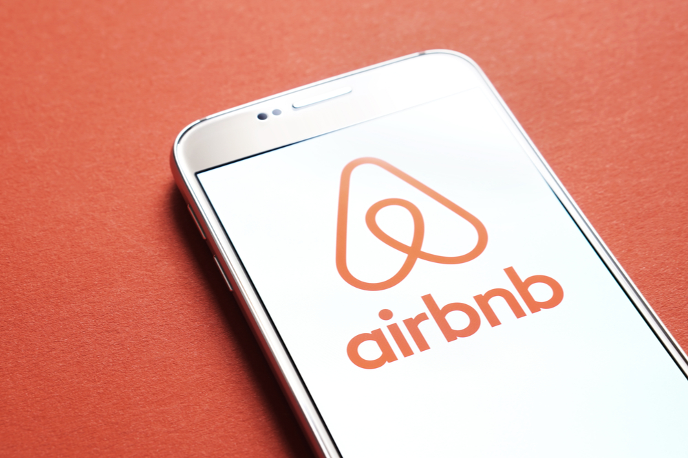 Airbnb、ミシュラン受賞シェフによる「オンライン料理体験」を提供