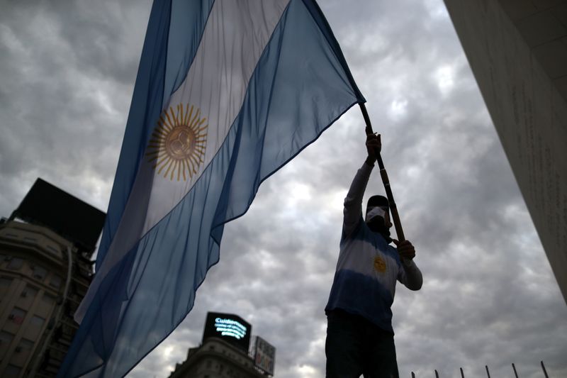 アルゼンチン、債務返済前倒しも　交渉の膠着打開狙い＝関係筋