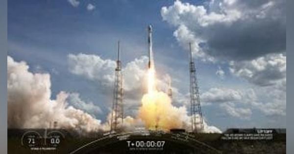 スペースX、米宇宙軍のGPS III衛星打ち上げとブースター着陸に成功