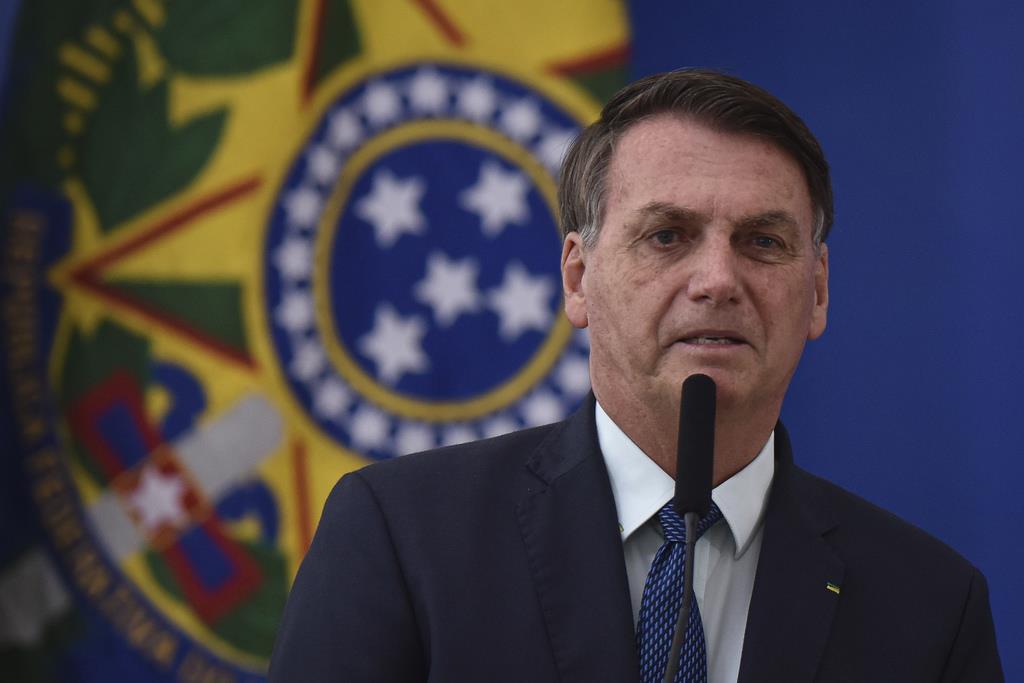ブラジル大統領が新型コロナ感染か　現地報道