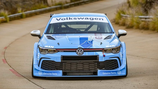 VW ゴルフGTI 新型にレーサー、グローバルツーリングカー参戦へ　8月開幕予定
