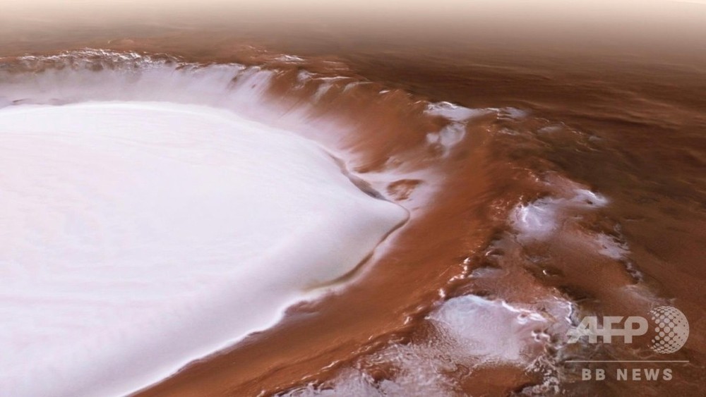 動画：氷で覆われた火星のクレーター、アニメーション動画公開