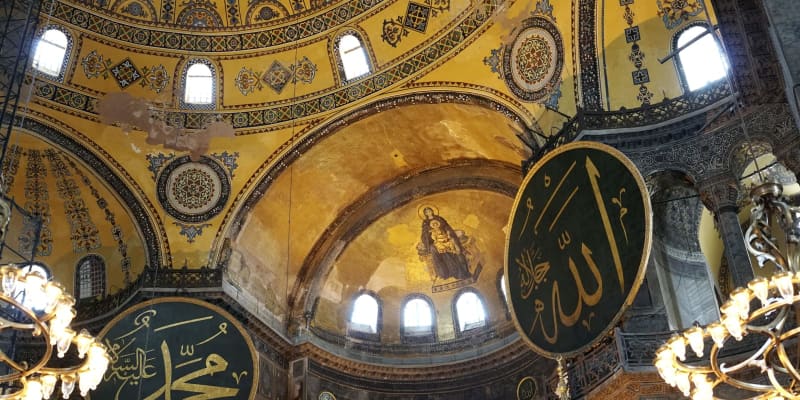 ユネスコ、遺産保護審査へ　トルコの旧大聖堂モスク化