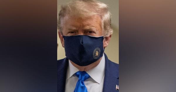 トランプ大統領、公の場で初のマスク姿　軍の病院訪問で - ロイター