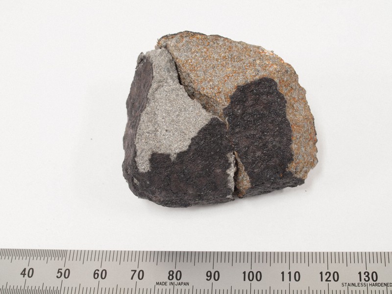 火球の破片、千葉で発見　「習志野隕石」、学会へ登録申請へ