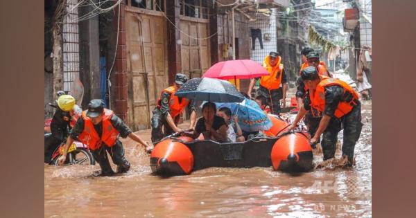 中国・長江流域の洪水、1500万人が避難
