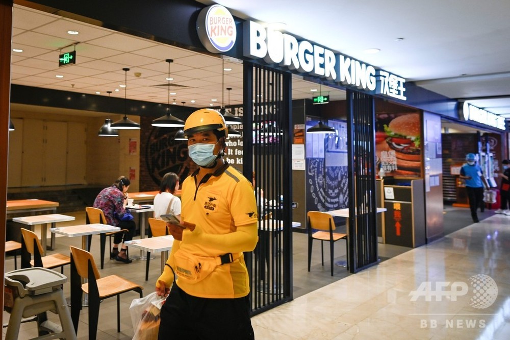 米バーガーキングが謝罪、中国の店舗で賞味期限切れ商品販売